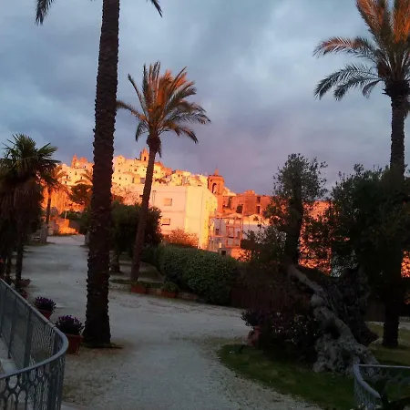 Palazzotto * Ostuni